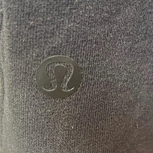 Lululemon All Yours Hoodie Black - Picture 4 of 9